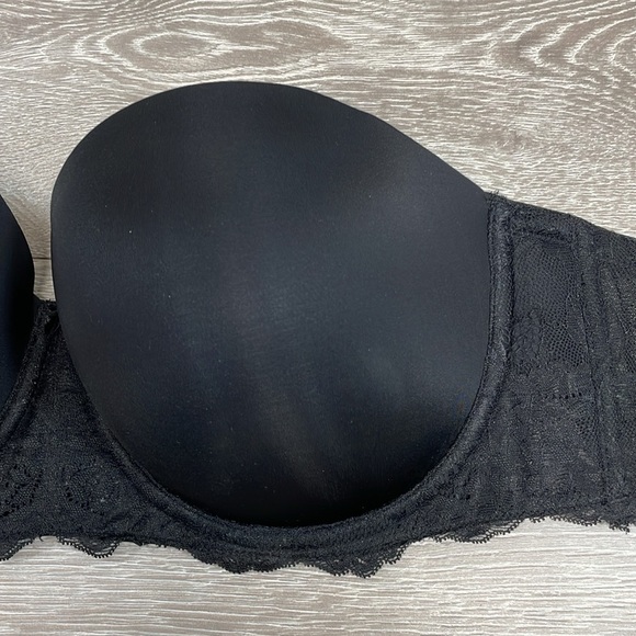 NWOT Torrid Curve Bombshell Everyday Strapless Bra Lightly Lined Underwire 42D - Picture 5 of 16